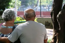 Saiba 10 benefícios que idosos podem recorrer por lei - Imagem