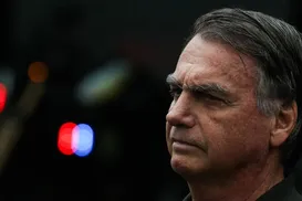Bolsonaro pede ao STF autorização para cirurgia e prisão domiciliar - Imagem