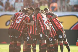 Vitória perde titular para encarar o Sport pelo Brasileirão - Imagem