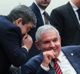 Angelo Coronel diz que Três Poderes vivem harmonia falsa - Imagem