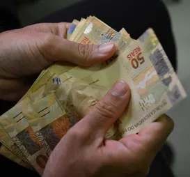 Estado de candidato à Presidência paga maior salário mínimo do Brasil - Imagem