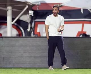 Ancelotti elogia torcida do Vitória e "ambiente bonito" do Barradão