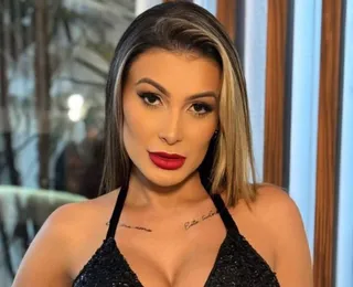 Andressa Urach é anunciada como musa de escola de samba do Rio de Janeiro