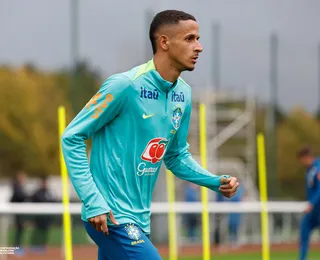 Após elogios de Ancelotti, Luciano Juba não entra em campo pelo Brasil