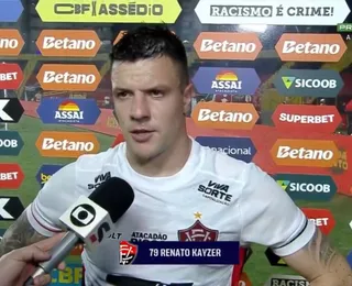 Artilheiro isolado do Vitória, Kayzer se emociona: "Maior felicidade"