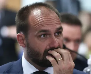 Eduardo Bolsonaro dá calote na Câmara e entra na lista de devedores