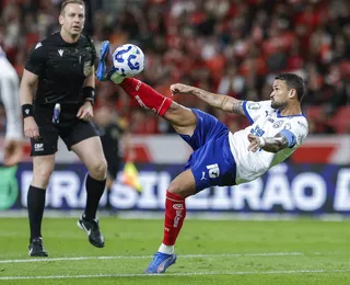 Bahia luta até o fim e arranca empate fora de casa contra o Inter