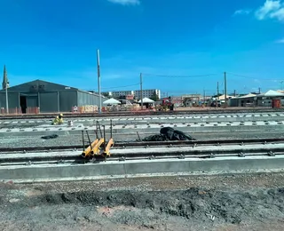 Bahia ganha verba milionária para acelerar obras do VLT de Salvador