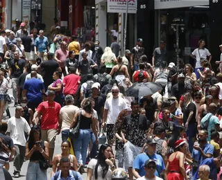 Cidade é conhecida como 'formigueiro humano' onde não há mais espaço