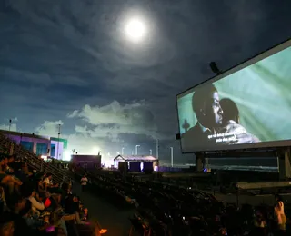 Cinema à beira-mar encanta público no Open Air Brasil em Salvador