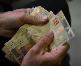 Grana extra! Novembro e 13º antecipados para servidores na Bahia