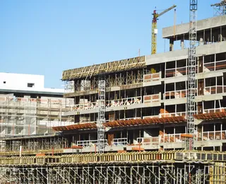 Reajuste mensal na compra de imóvel na planta? Saiba como ter o dinheiro de volta