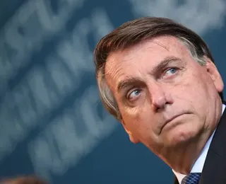 Bolsonaro pede ao STF para voltar a usar celular