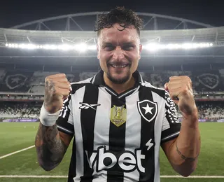 Ex-Bahia se empolga em comemoração e perderá jogo contra o Vitória