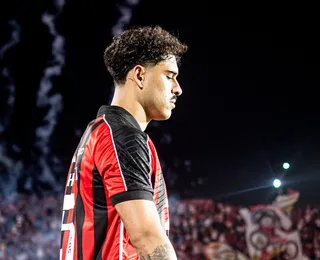 Halter fora! Vitória divulga lista de relacionados contra o Botafogo