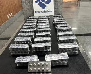 Idosa é flagrada com quase 10 mil comprimidos de remédio abortivo