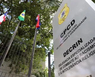 Idoso é preso por racismo após briga em fila de mercado em Salvador