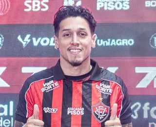 Kike Saverio é relacionado pela primeira vez e pode estrear no Vitória