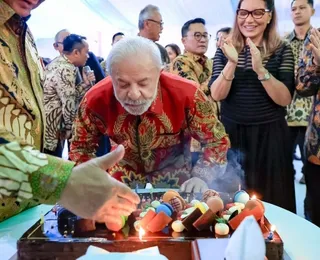Políticos baianos homenageiam Lula pelos 80 anos
