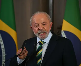 Lula convida presidente de direita da Bolívia para vir ao Brasil