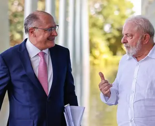 Alckmin faz ”ameaça” para se manter na vice de Lula