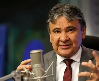 Ministro de Lula pede para população trocar carteira de trabalho por Bolsa Família