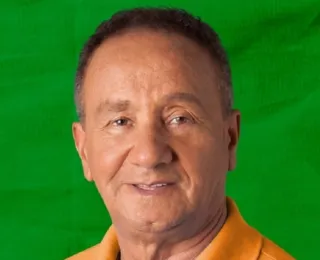 Prefeito é notificado por documentos insuficientes de concurso público