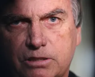 Confusão mental e alucinações, aponta boletim médico de Bolsonaro