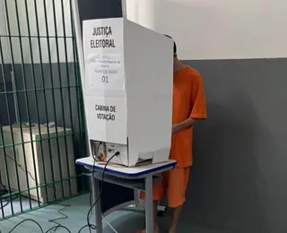 Presos podem perder direito de votar no Brasil: 'Chega a ser ridículo'