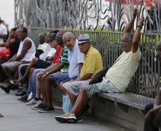 Quase 7 milhões de baianos tinham renda abaixo da linha da pobreza