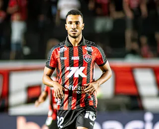 Questionado, Lucas Braga ganha chances e é elogiado por Jair Ventura