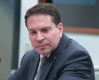 Foragido, Alexandre Ramagem pode entrar em lista da Interpol