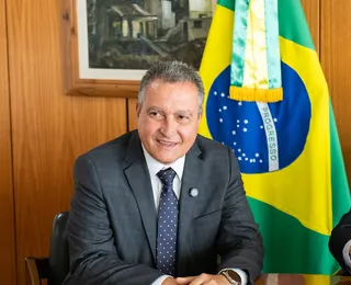 Rui Costa é último sobrevivente do governo Lula após queda de Macêdo