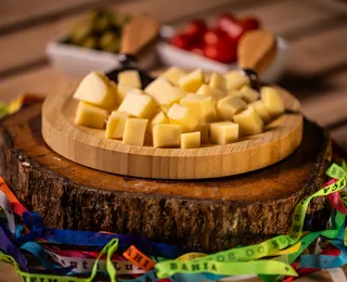 Queijos naturalmente sem lactose: saiba os ideais para intolerantes