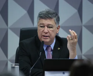 INSS: 'Defende vagabundo': deputado sobe tom contra senadora na CPMI