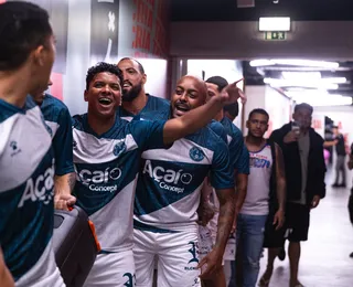 Time baiano em Portugal faz até torcedores do Vitória apoiarem o Bahêa