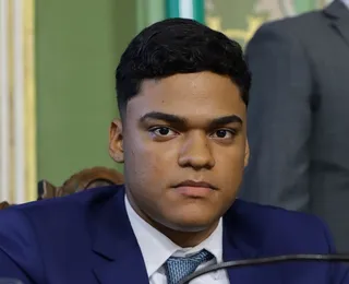 Vereador reage à acusação de beneficiar esposa na prefeitura