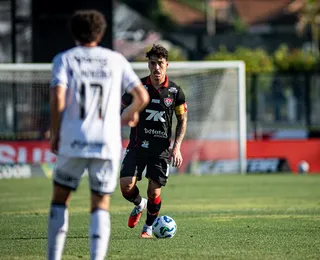 Vitória perde para o Vasco em jogo com sete gols e duas viradas no Rio