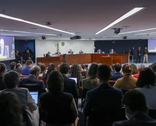 STF decide hoje se mantém cassação de Carla Zambelli
