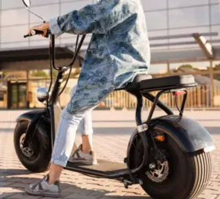 Placa e IPVA: motos elétricas terão novas regras de trânsito para 2026 - Imagem