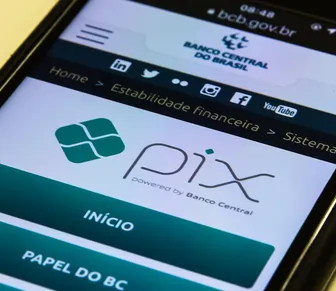 Pix na Europa: o que mudaria para brasileiros que viajam ao exterior?