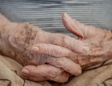 Idoso é preso por estupro de vulnerável e aliciamento na Bahia - Imagem