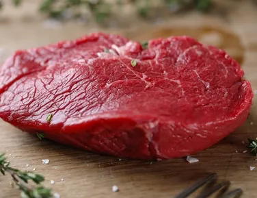 Prepara o bolso: lei deve elevar preços de carnes e pescados - Imagem