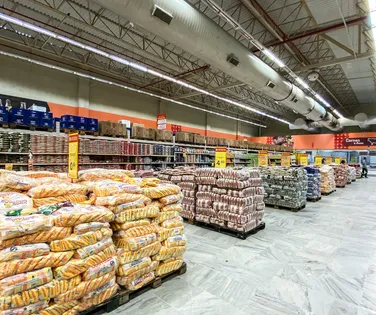 Fecomércio afirma que lojas podem abrir na Sexta-Feira Santa; entenda - Imagem