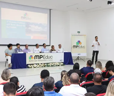 Audiência revela carência e cobra melhorias na educação de Bom Jesus da Serra - Imagem
