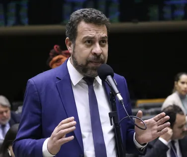 Boulos se pronuncia após prisão de Bolsonaro: "Ditadura nunca mais" - Imagem