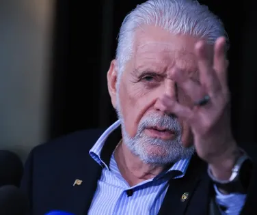 Wagner diz que candidatura de Flávio pode ter impactos na Bahia - Imagem