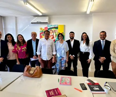 Itabuna: Prefeito se defende no MP-BA sobre saída de venezuelanos - Imagem