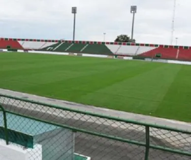 Estádio Joia da Princesa pode ser requalificado em Feira de Santana - Imagem