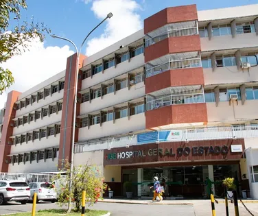 Brutal: mulher é atacada a facadas pelo companheiro em Salvador - Imagem